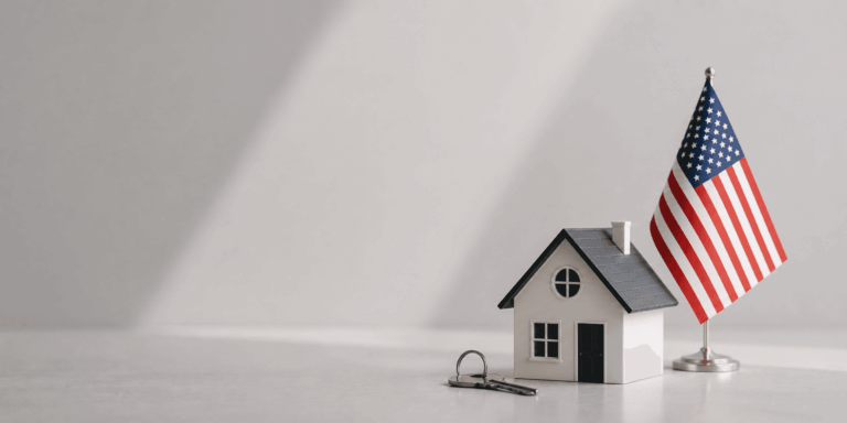 Si compro una casa en Estados Unidos, ¿me dan la residencia? La verdad que nadie te explica en 2026